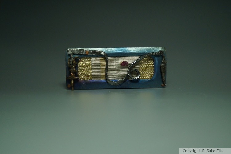Blue Oxy . Titanium .Ruby Necklace/ Broosh .Gold/ Sterling Silver Weaving . Beautiful & Powerfull Ar