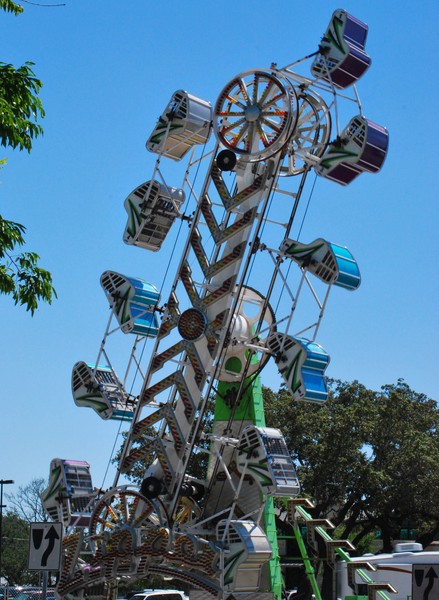Carnivals in Town 2