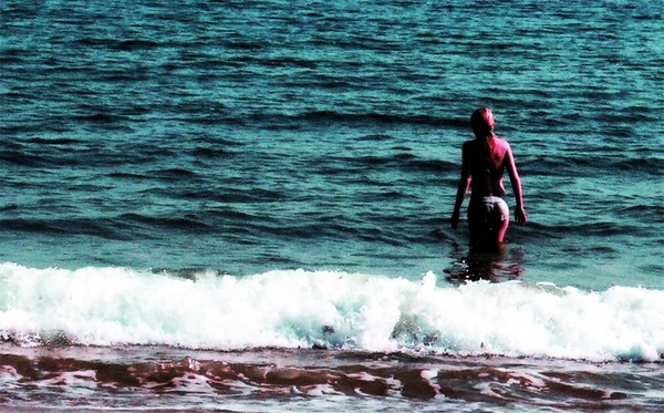 Lea in the Sea