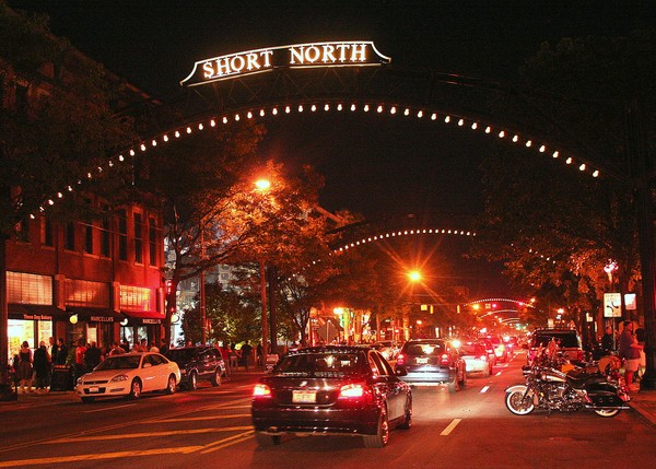 Night Lights at the Gallery Hop