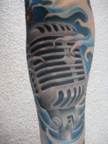 Retro Microphone Tattoo On Hand  Tattoo Designs Tattoo Pictures