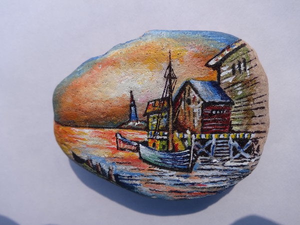 senary on pebble