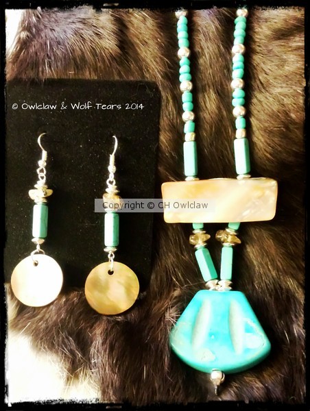 Hand Crafted Native American Beaded Necklace Set
