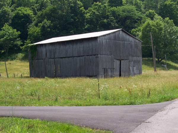 Kentucky Barn