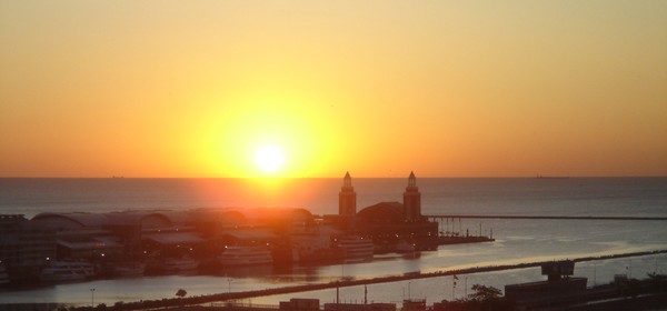 Chicago Navy Pier @ sunrise