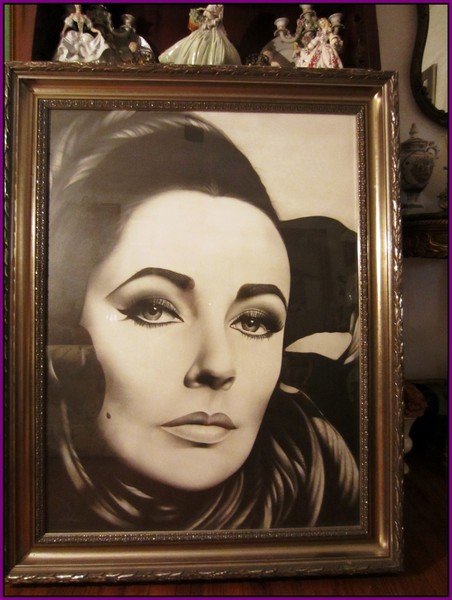 Elizabeth Framed and ready to UP!