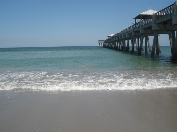 View of Juno Beach and Pier