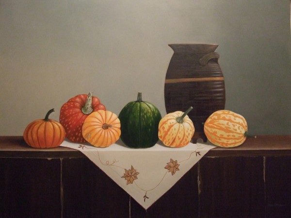Sier-fruit met oude kan 