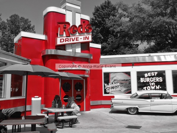 Red's Drive-in