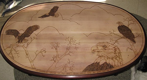 Eagle Table
