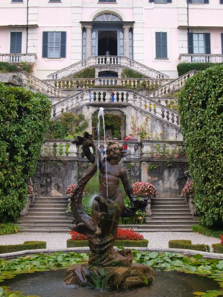 villa carlotta front view