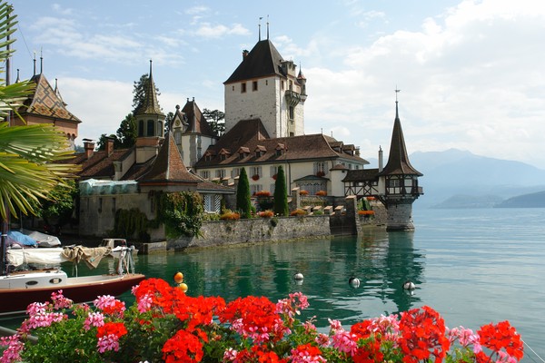 Thun Lake
