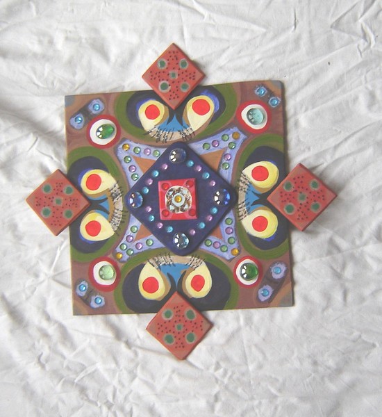 Expanding Cross