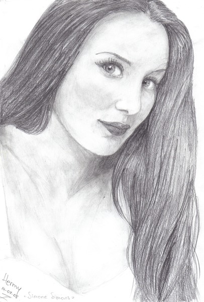 Simone Simons