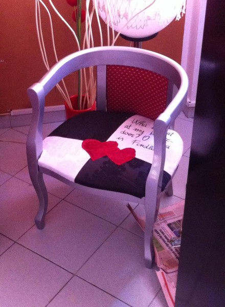 FINDLEY's chair