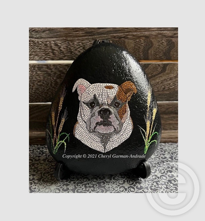 Winston Bulldog Dot Art River Stone 