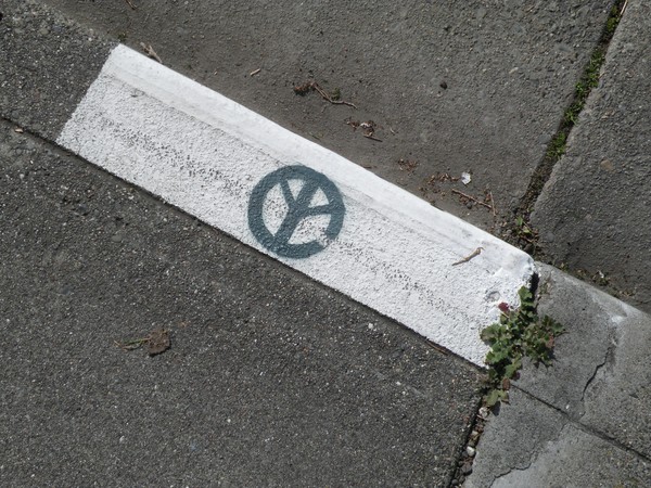 Peace curb