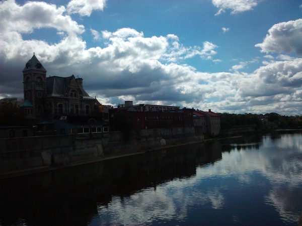 Cambridge on the Grand