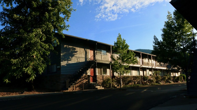 Magic Hour in Ashland #2