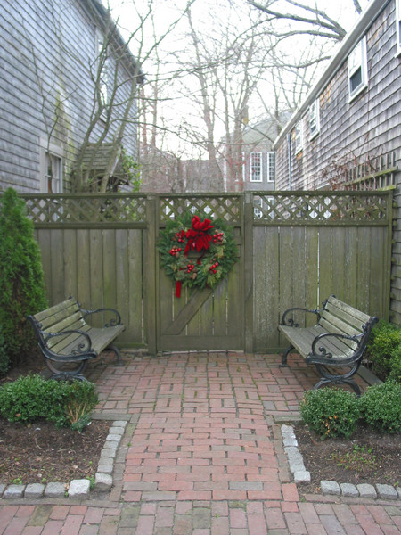 Christmas Rest Stop, Nantucket