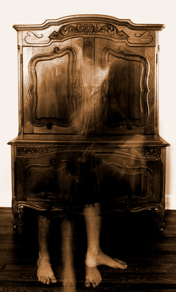 The Ghost, the Curse and the Wardrobe
