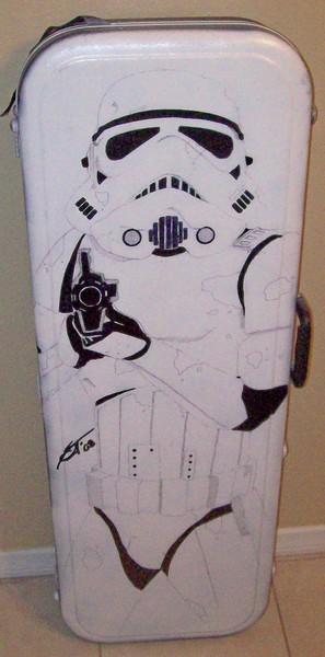 Stormtrooper Guitar Case, Finished