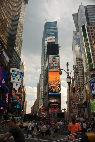 Time SQ @ Day Time NYC