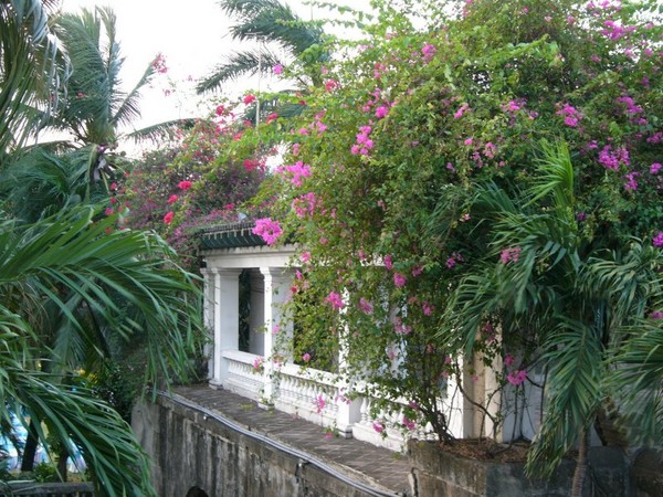 A quiet spot on the walls, Intramuros, Manila