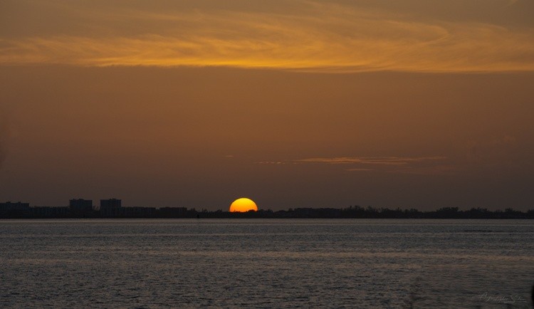 Red sun