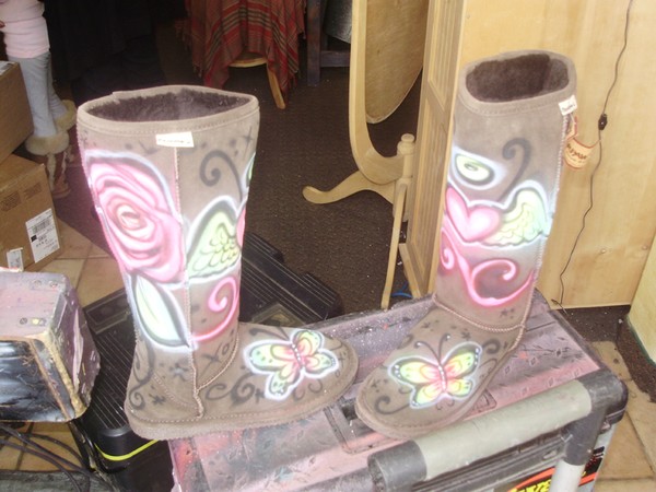 airbrushed UGGS
