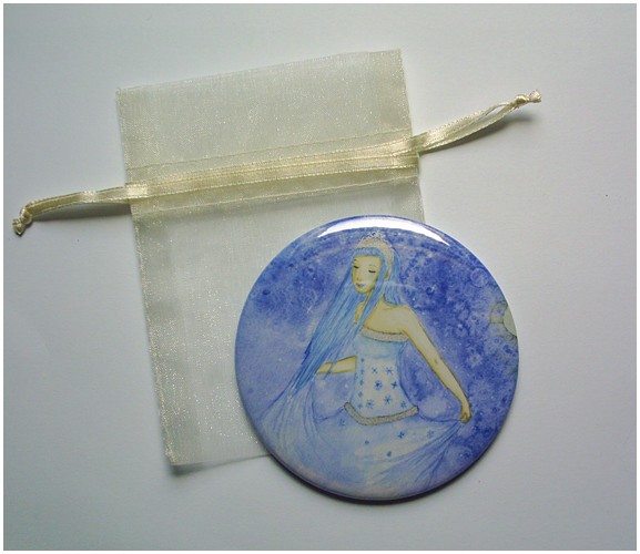Pocket Mirror 'Snow Moon'