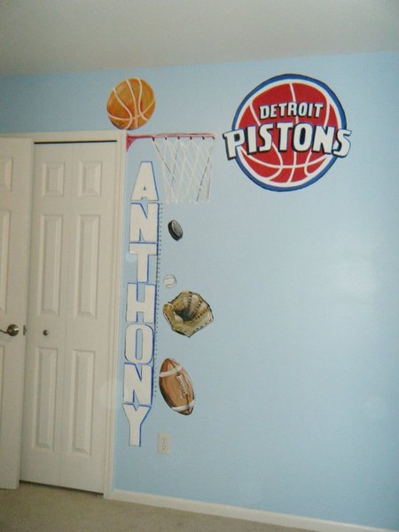 pistons mural