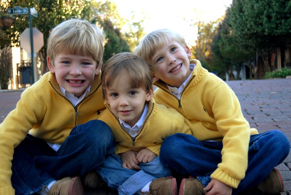 3 Kids and a Brick Road