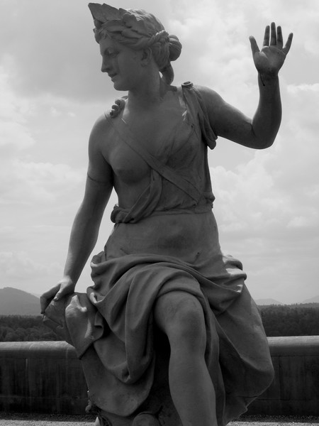 Biltmore_Statue_3