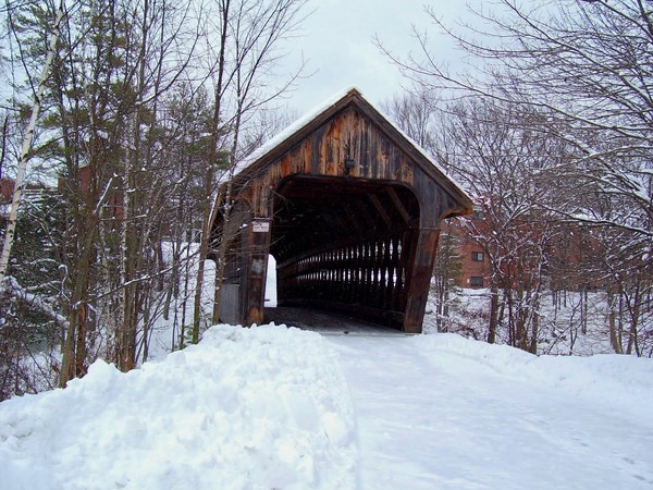 Henniker covered bridge