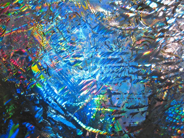 Swimming Metal Fish 4579