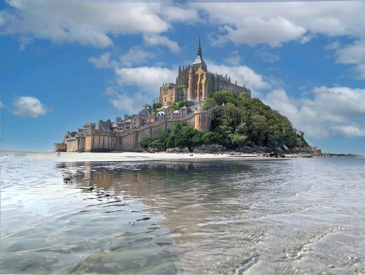 Mont St Michel