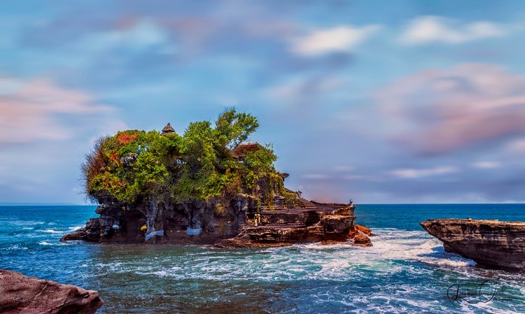 Tanha Lot Bali Indonesia