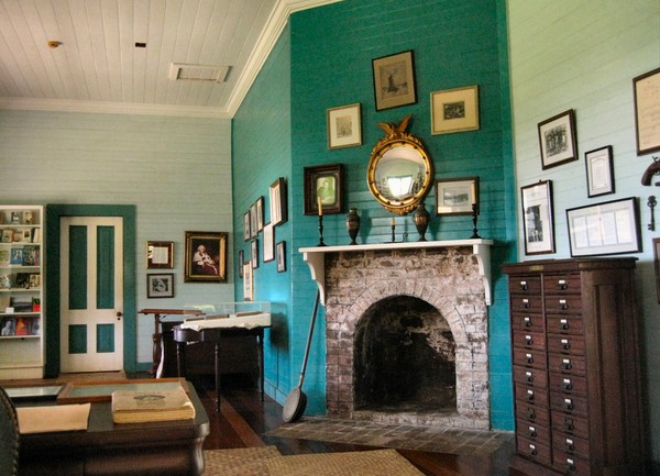 Robert Louis Stevenson's Library