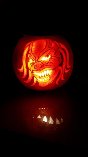 Peloquin pumpkin carving