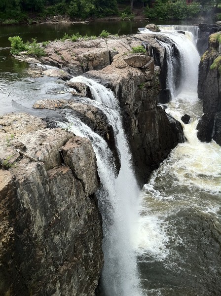 Paterson Waterfalls