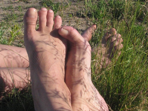 SUMMERFEET:=)