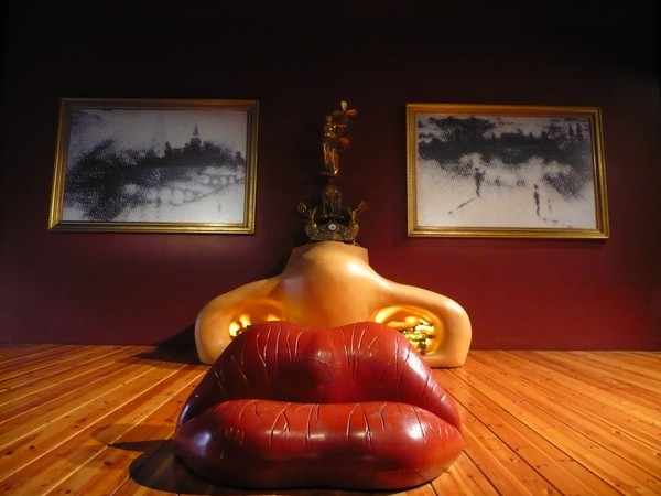 Mae West-Dali
