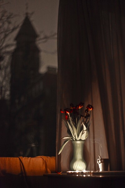 Pale hour