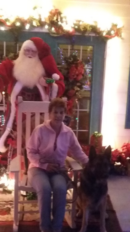 MERRY  CHRISTMAS  DEAR  AW FRIENDS