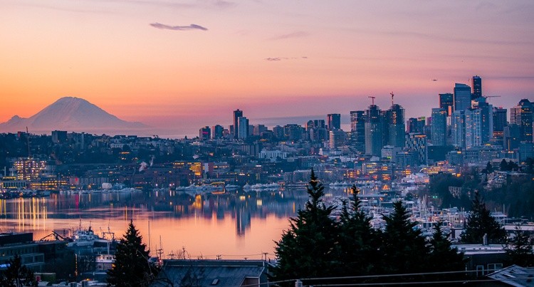 Sunrise in Seattle-2