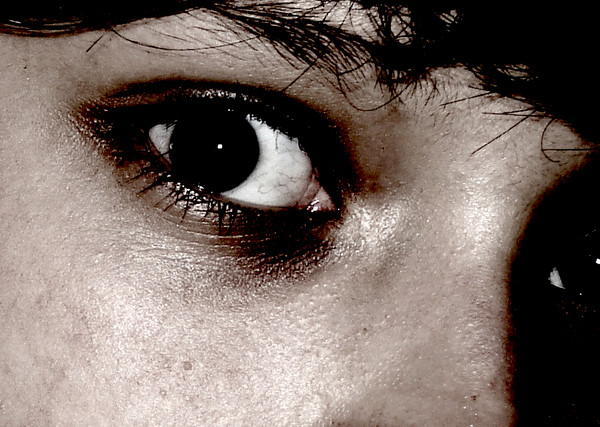 strong eye