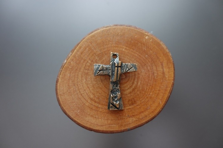 Tau cross Copper Contemporary Design Cross Gomolka Art  