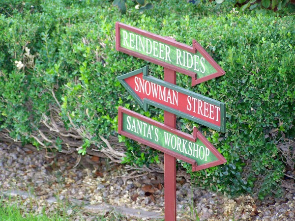 Which Way to Santa?