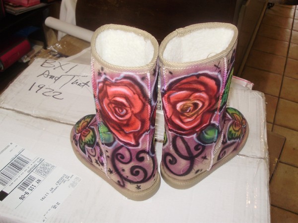 Airbrushed UGGS